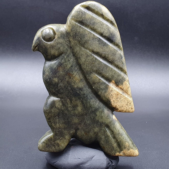 Antique Stone Nephrite Jade Mysterious Bird Carving Stone Amulet Bead