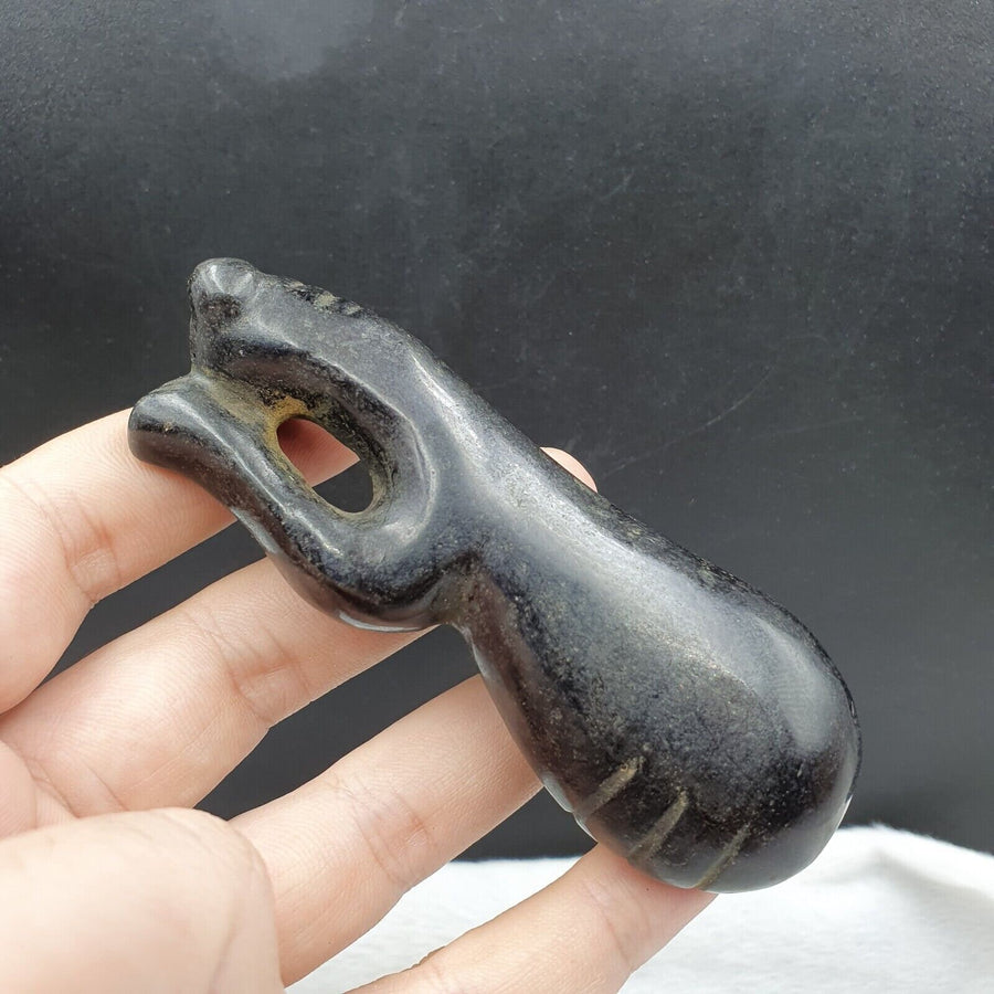 East Oasis Antique Magnetic Black Stone Mystery Animal Amulet Pendant Ref Mg-6