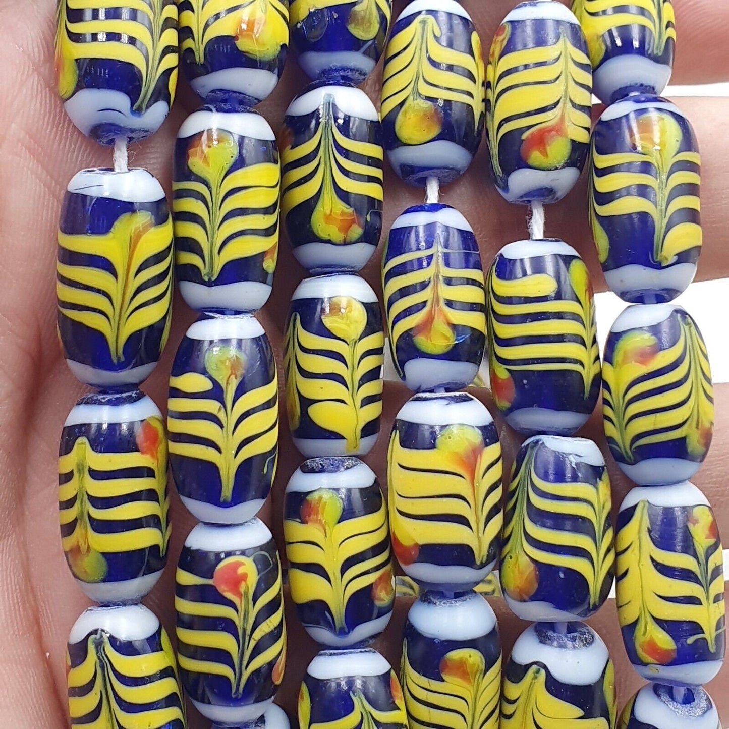 Vintage blue fancy feather pattern glass beads strand necklaceGift