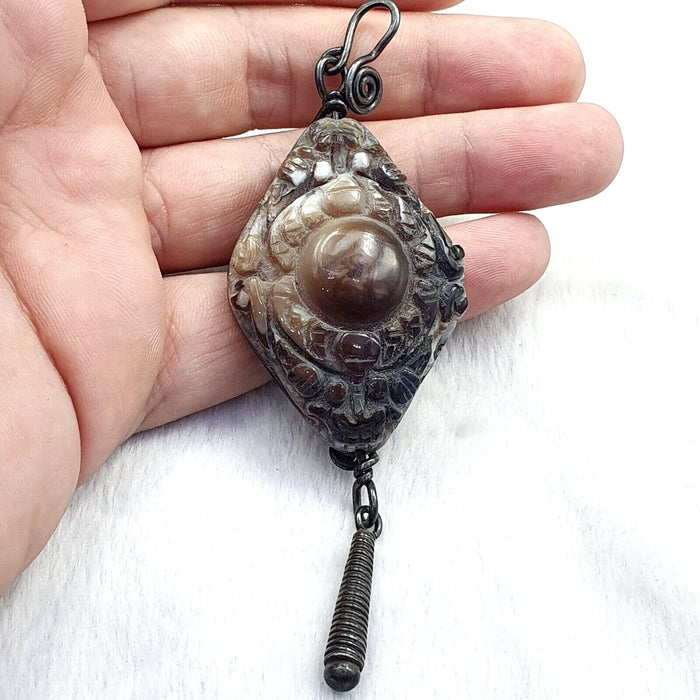 Antique Tibetan Himalayan Carving Agate Beads Pendant with Sterling Silver