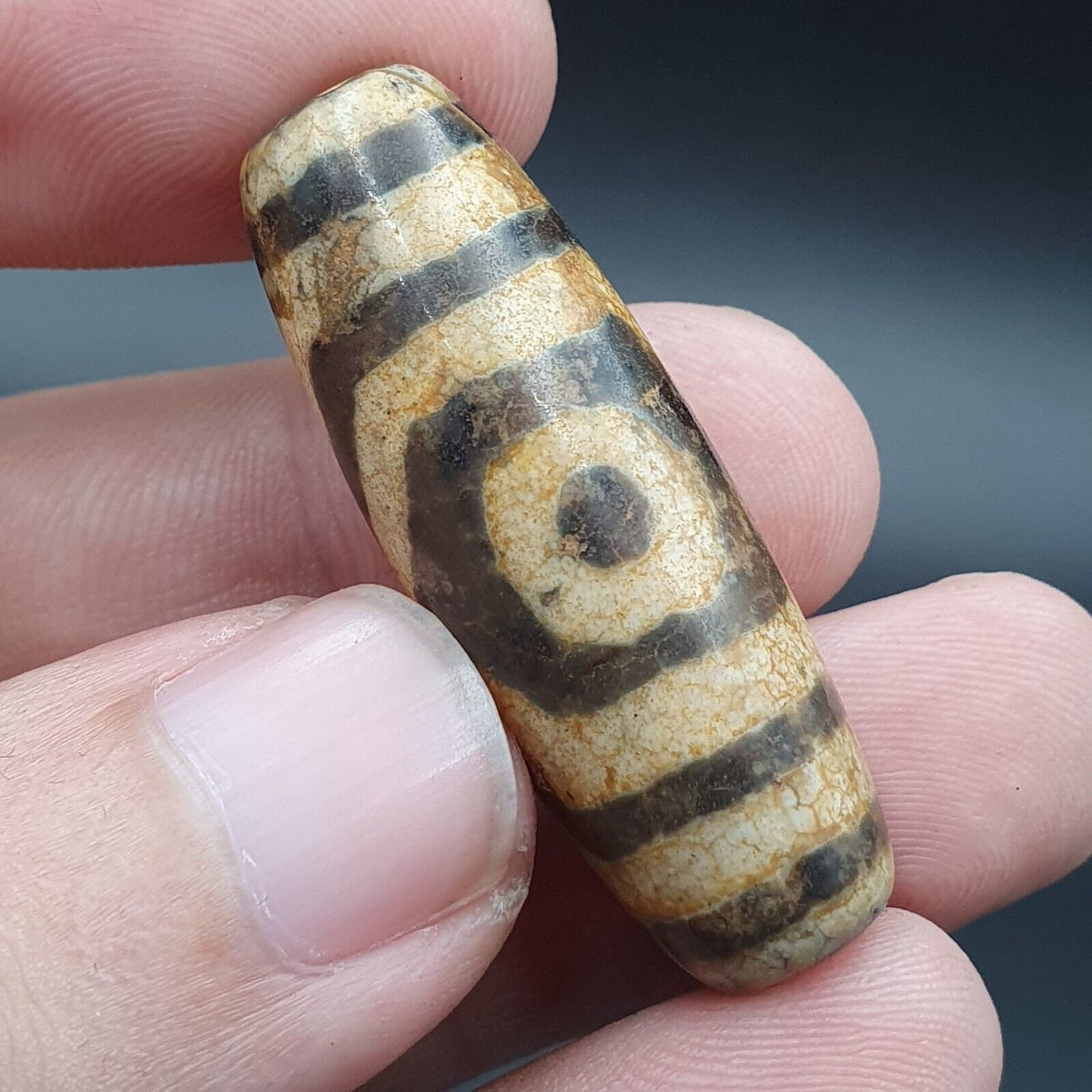 Antique pure 3 eye Himalayan agate dzi amulet pendant bead – photo 1 of 5