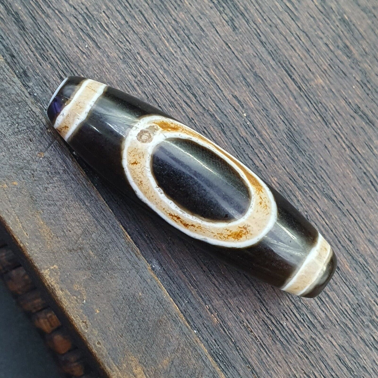 Himalayan Tibetan Dzi Bead Amulet: Rare Pattern Agate