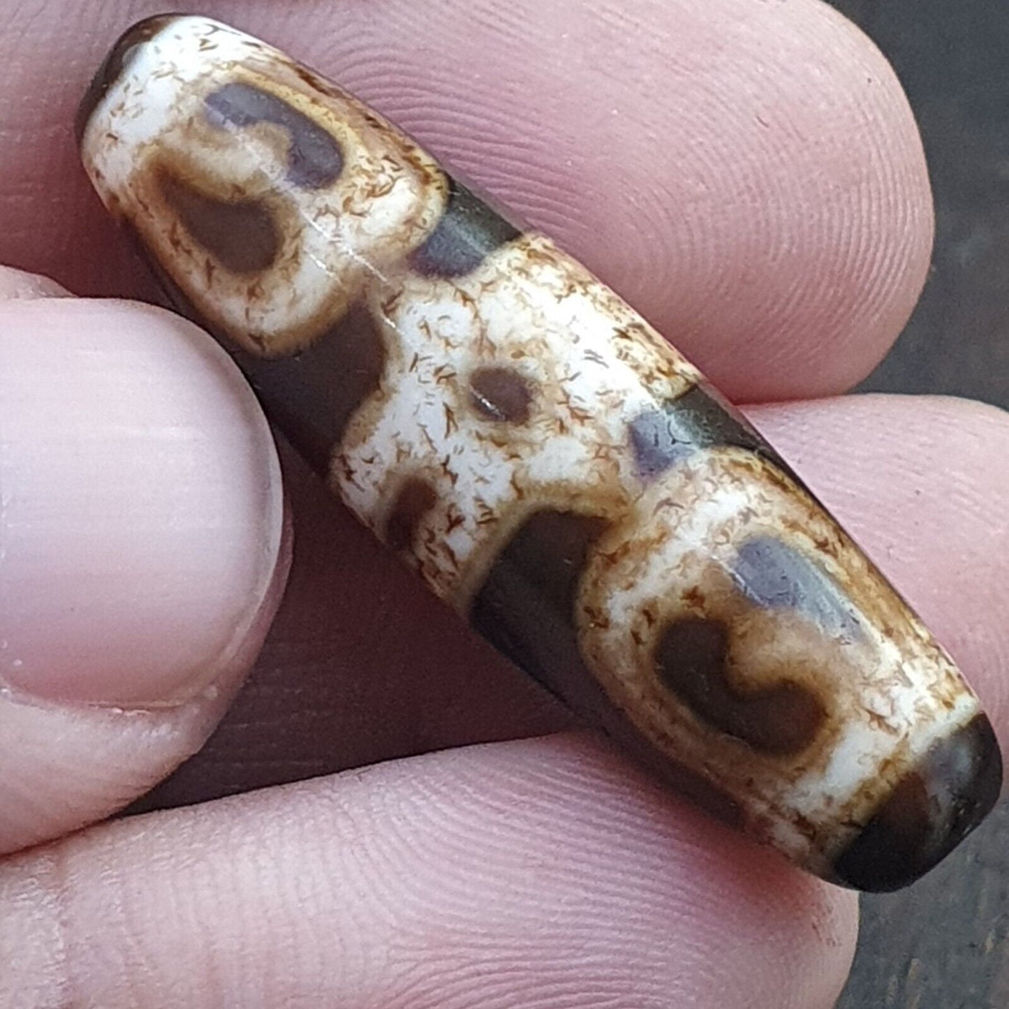 Vintage Agate Dzi Bead Amulet: Indo Tibetan Stone Pendant