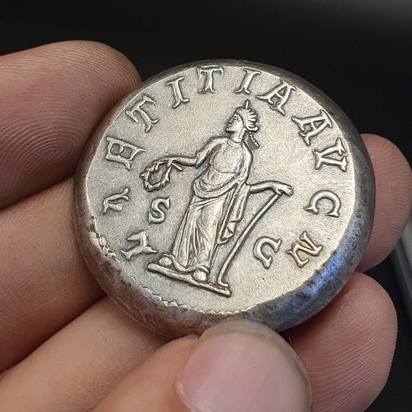 Handmade Old Coin: Unique Unresearched Collectible (42.4 grams)