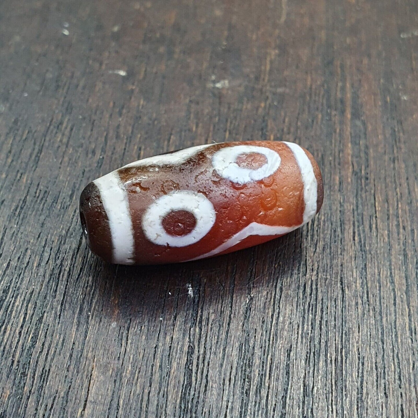 Antique himalayan indo tibetan central asian etched agate bead agt-6