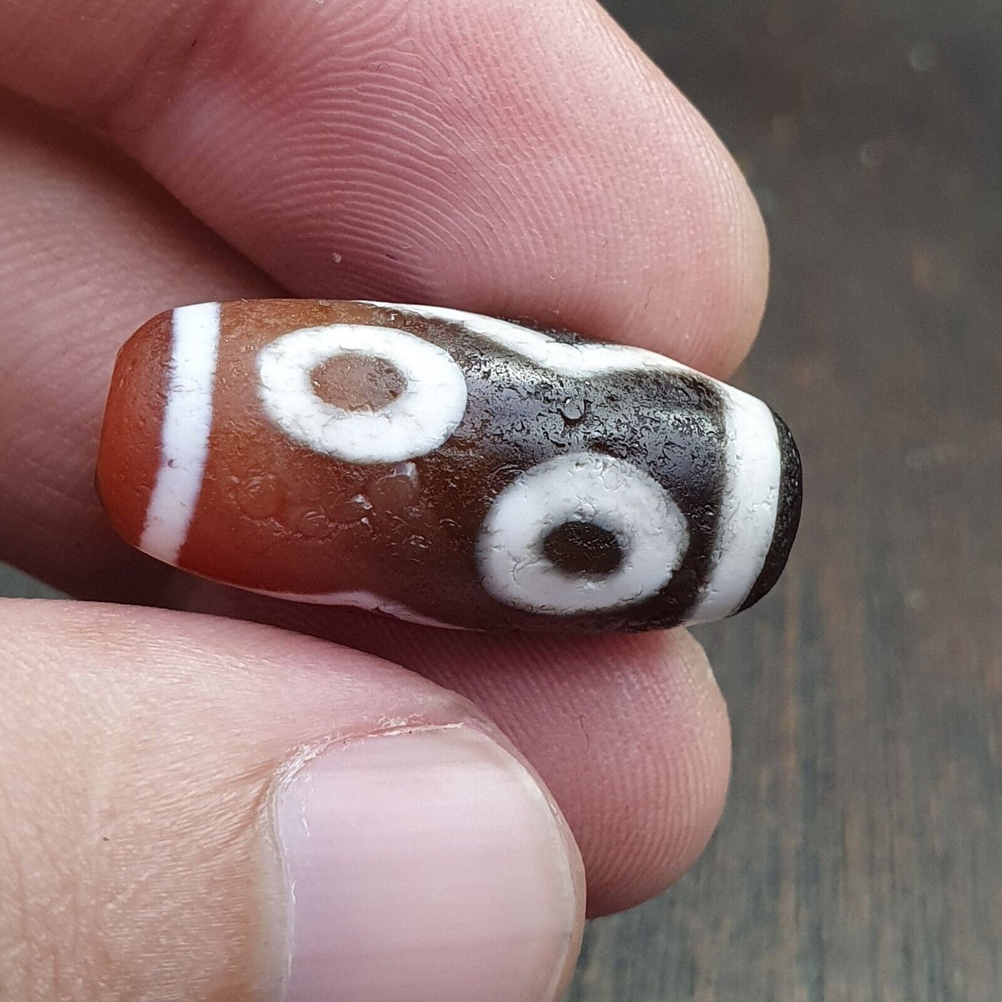Antique himalayan indo tibetan central asian etched agate bead agt-6