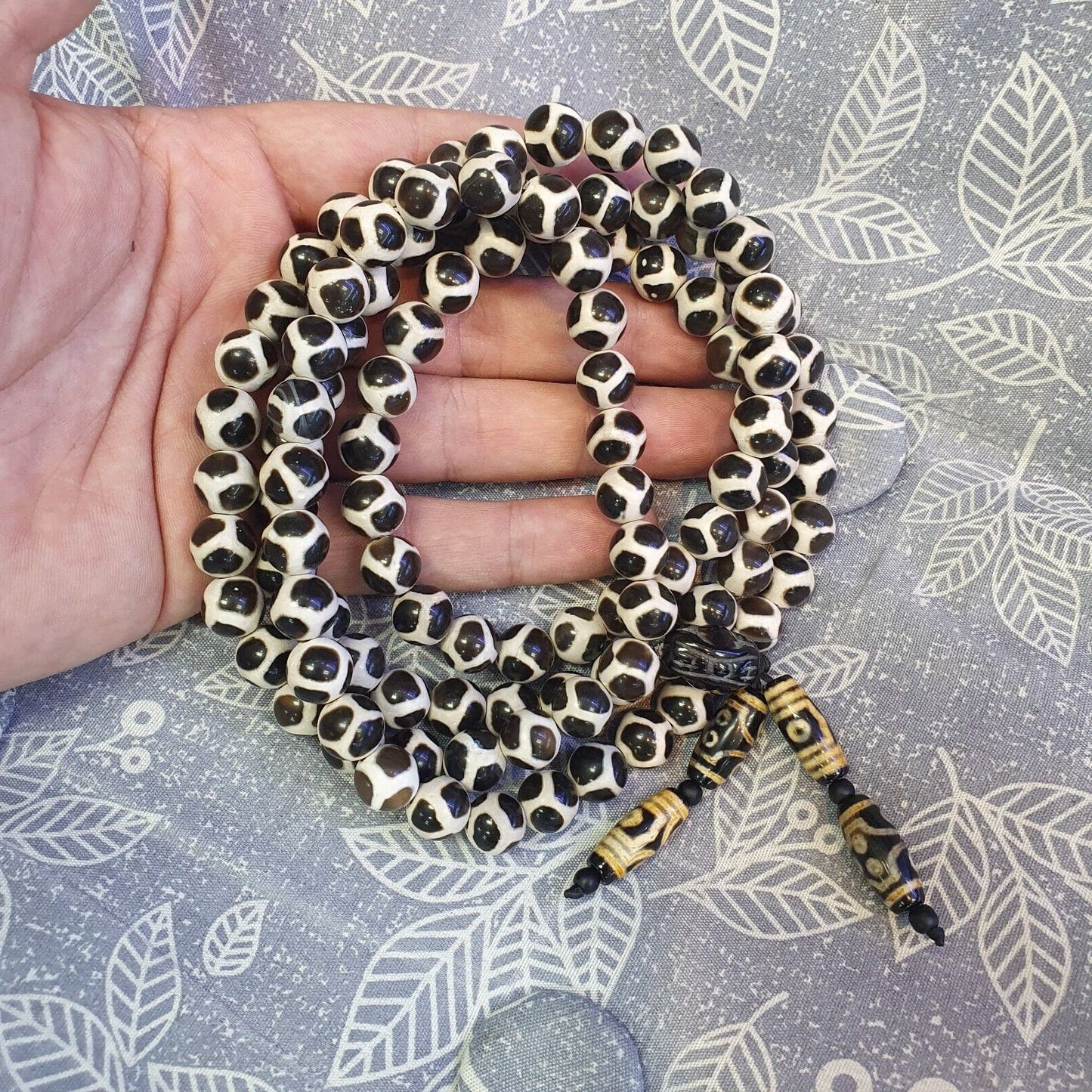 Vintage Etched Agate Budhi Mala: 108 Beads Buddhist Rosary