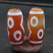 Lot 2 antique himalayan indo tibetan central asian etched agate bead agt-4