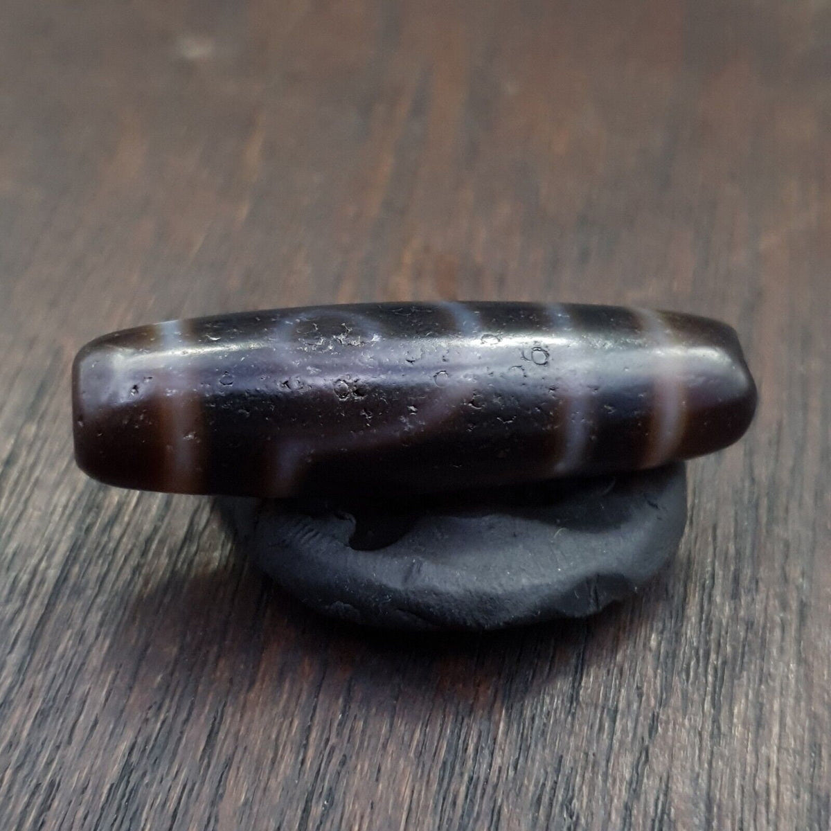 Tibetan nepalese 2 eyes antique agate stone dzi bead amulet hq-a-7