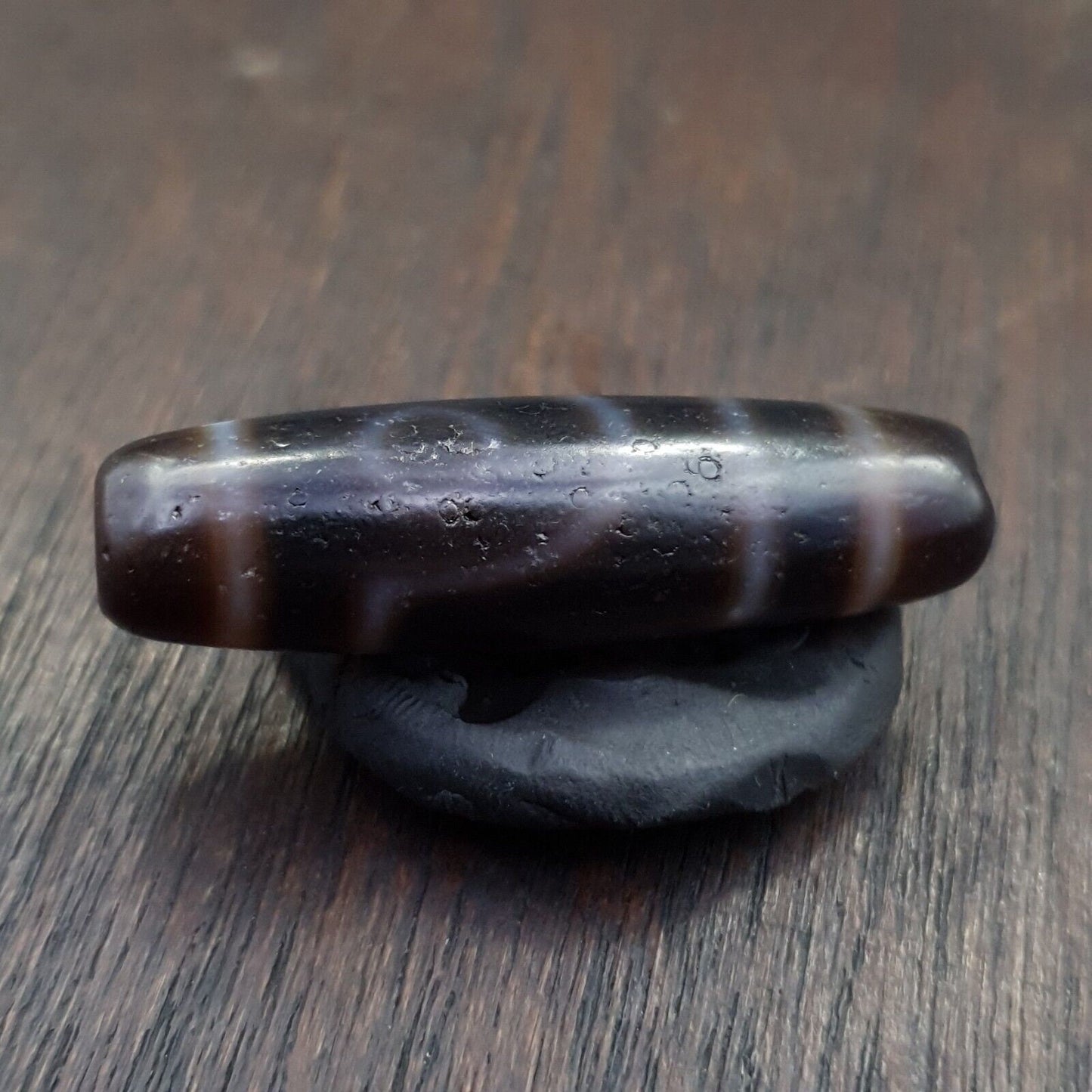 Tibetan nepalese 2 eyes antique agate stone dzi bead amulet hq-a-7