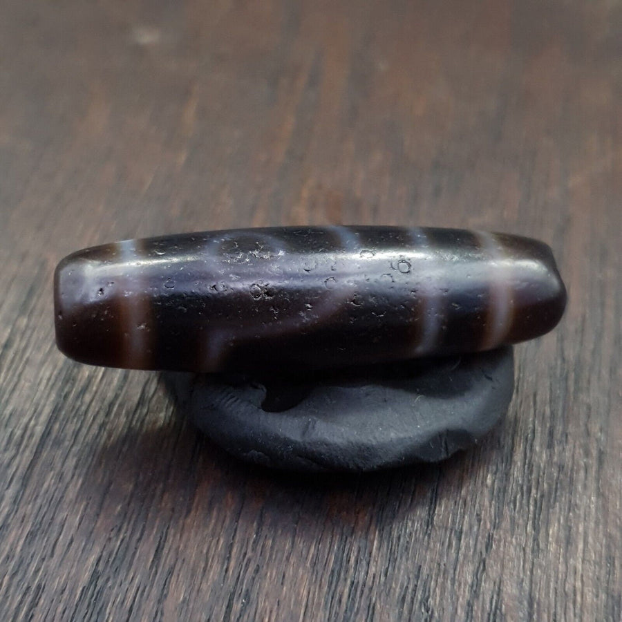 Tibetan nepalese 2 eyes antique agate stone dzi bead amulet hq-a-7