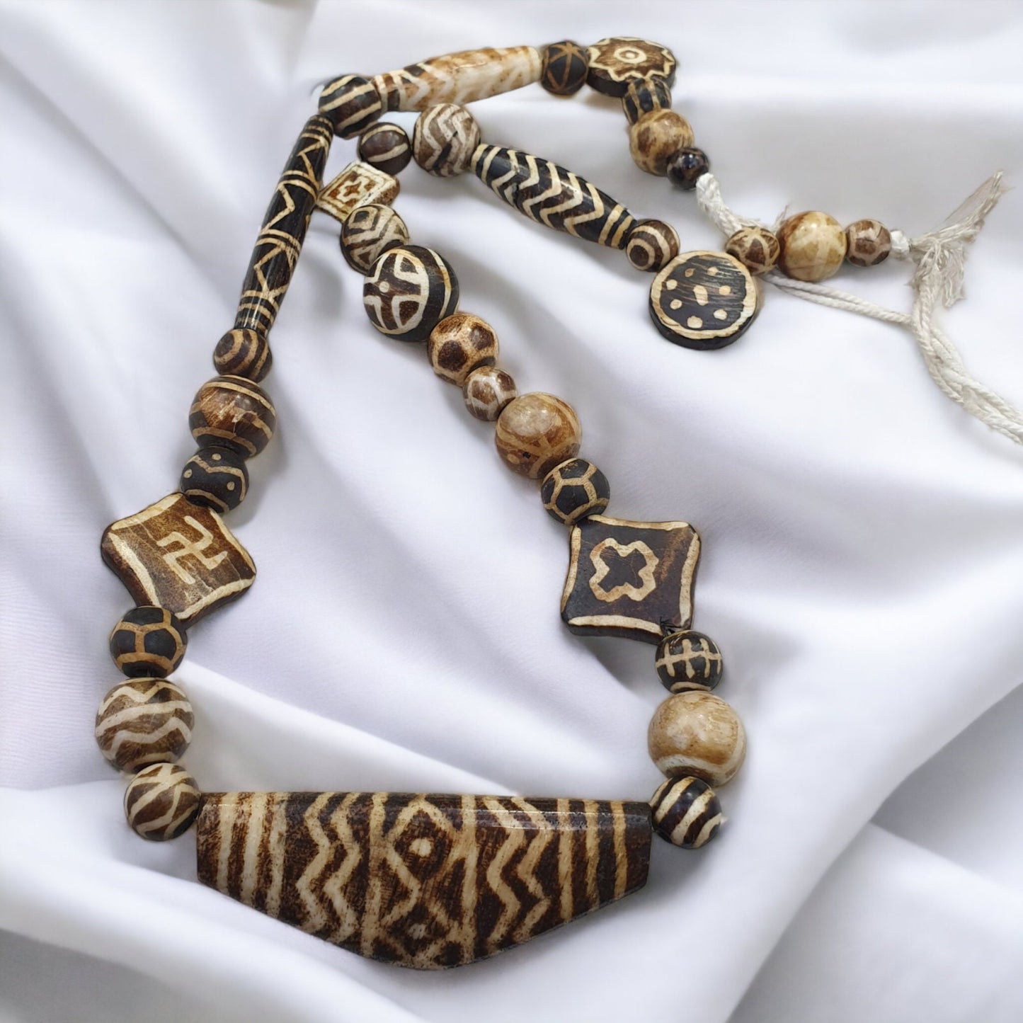 South asian burmese old pumtek pyu beads long necklace rare patterns