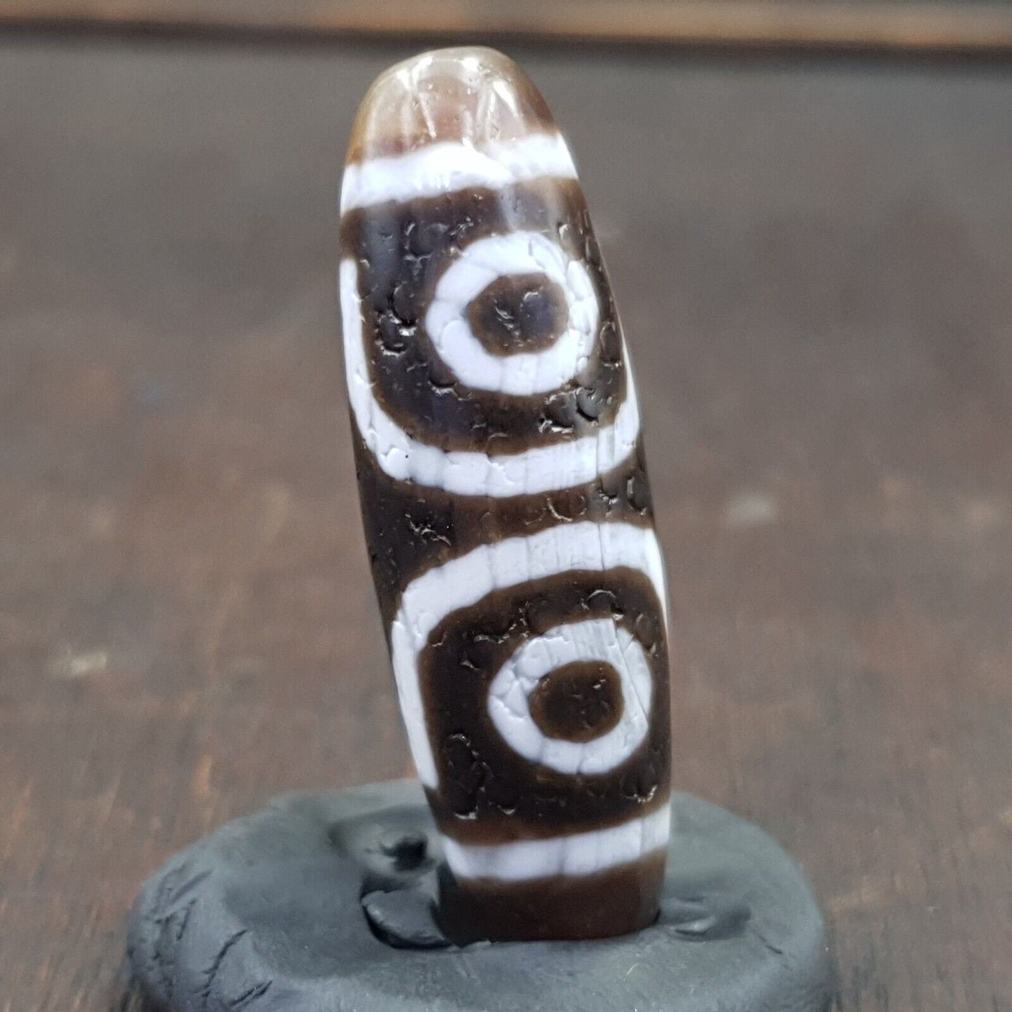 Tibetan nepalese triple eyes agate stone dzi bead amulet hq-a-5