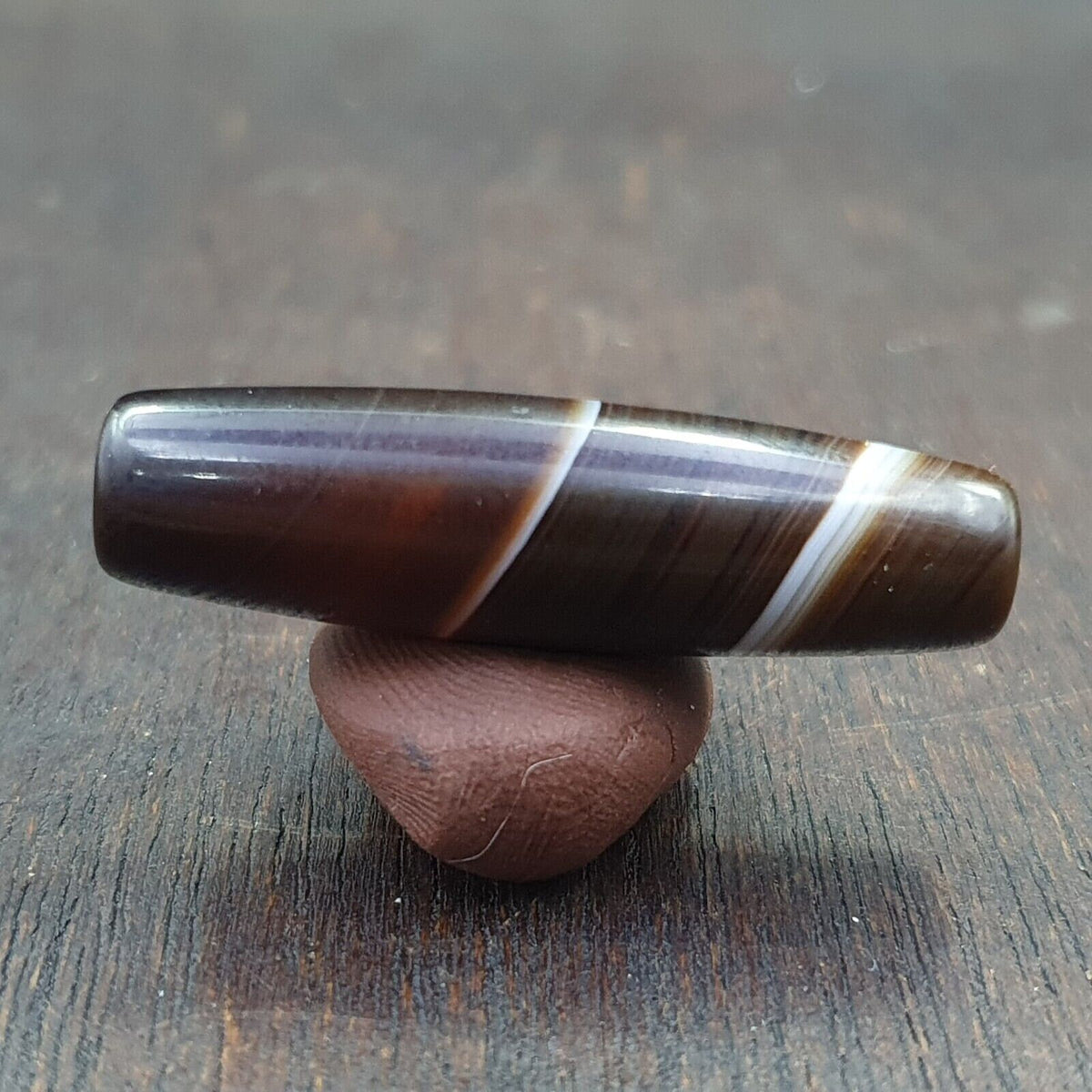 Antique old yemeni agate natural rare pattern banded agate bead  bd-a-1