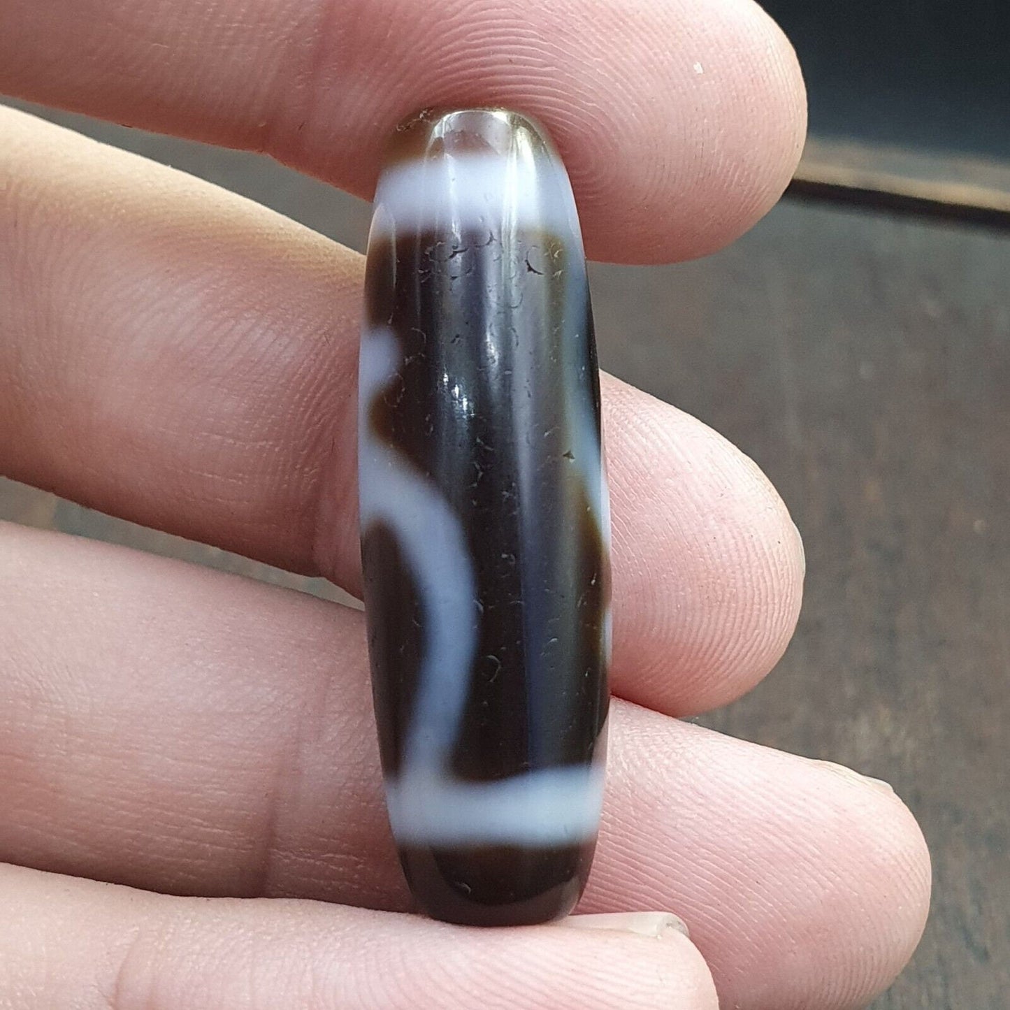 Vintage agate himalaya tibetan double tasso dzi bead amulet