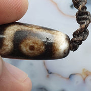 Vintage Tibetan 6 Eye Agate Dzi Bead Amulet Necklace