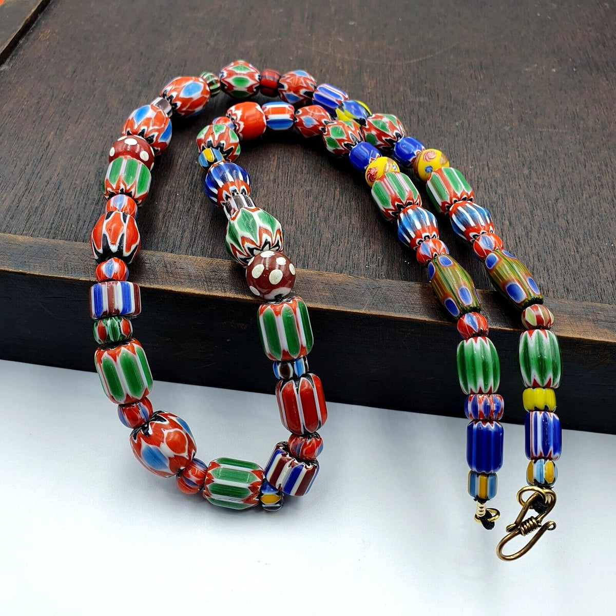 Vintage chevron venetian style skunk glass beads necklace nc-b-2