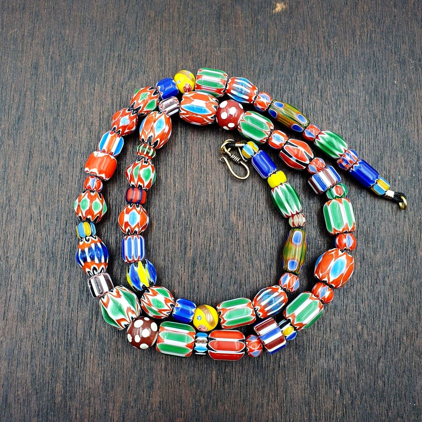 Vintage chevron venetian style skunk glass beads necklace nc-b-2
