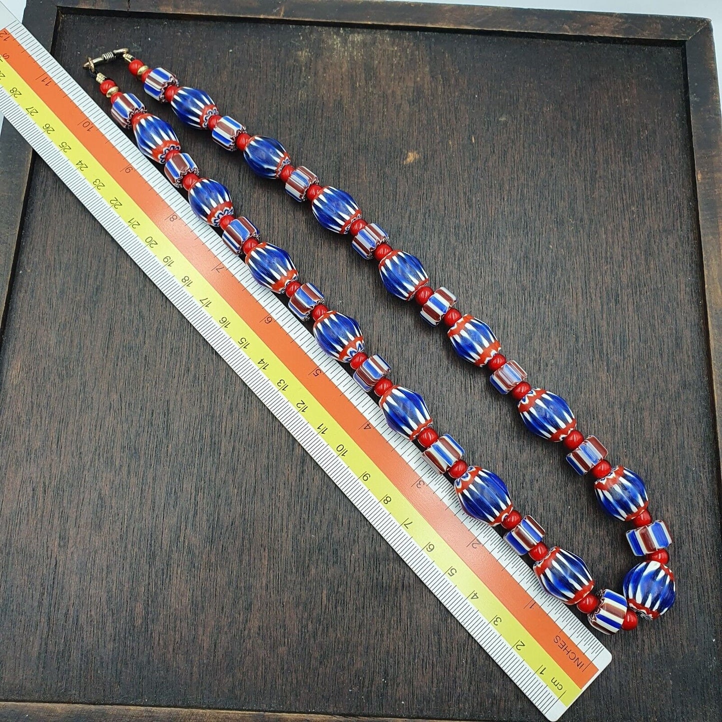 Vintage chevron & venetian 6mm whiteheart beads necklace nc-b-1