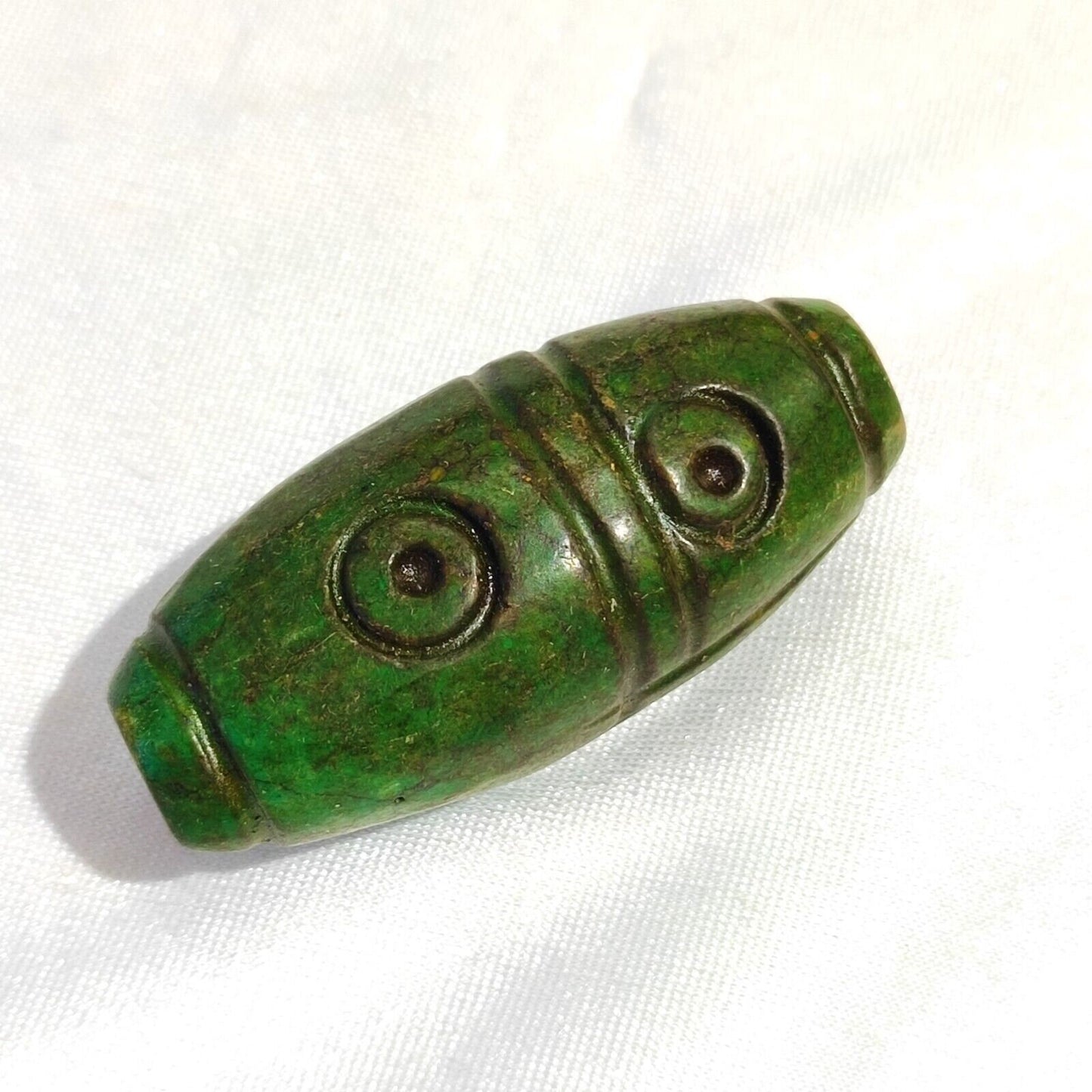 Antique green hawlight stone carving stone eyes bead amulet mg-9-12