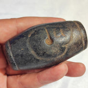 Antique black magnetic stone mysterious animal carving stone bead amulet mg-9-15