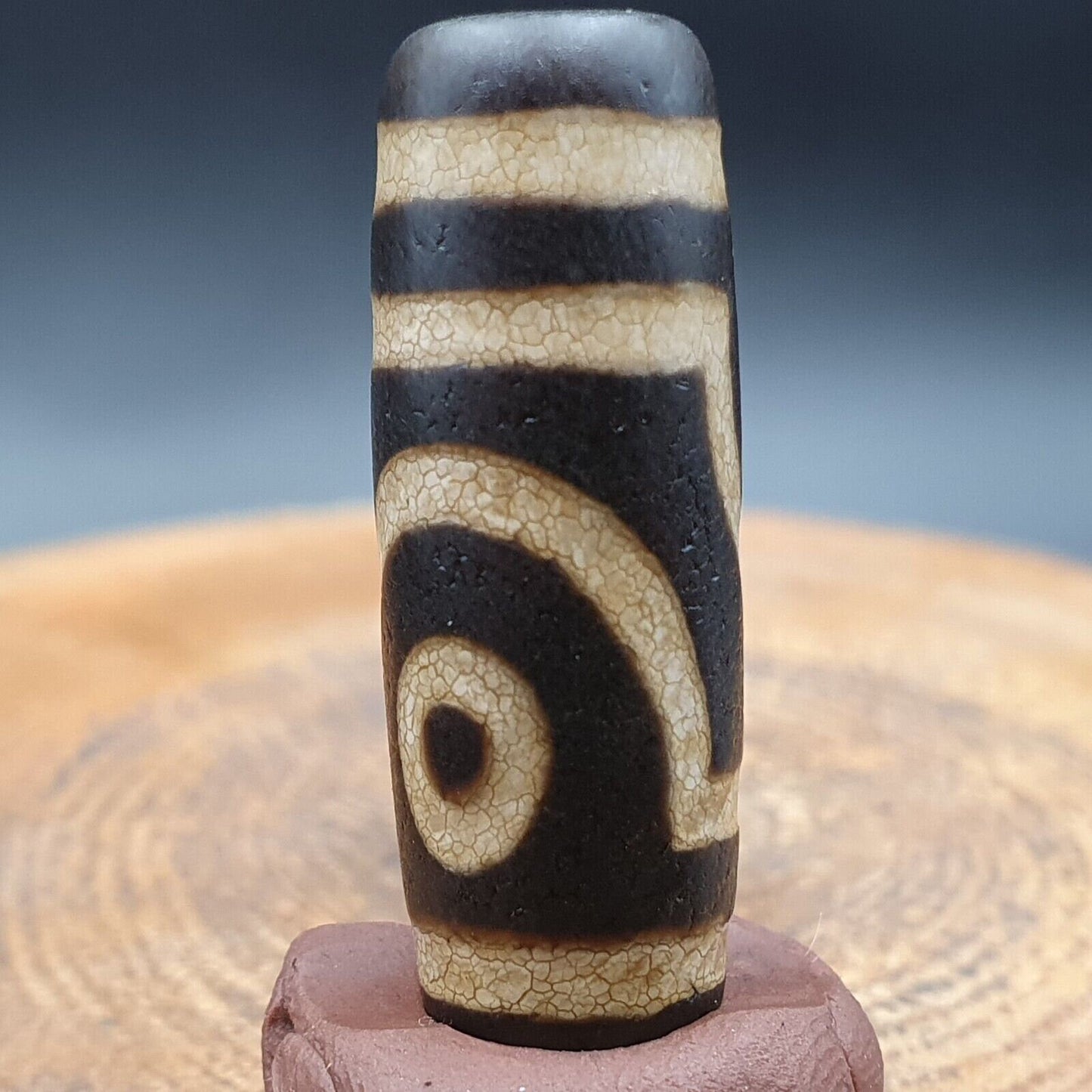 Vintage old himalayan indo tibetan 2 eyes pattern dzi amulet pendant bead b27
