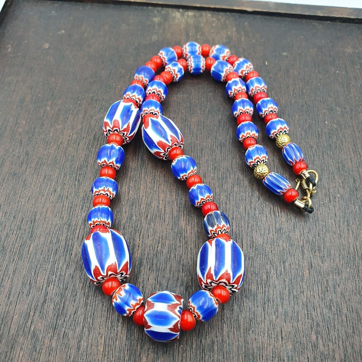 Venetian white heart and blue chevron glass beads necklace nch-2Gift