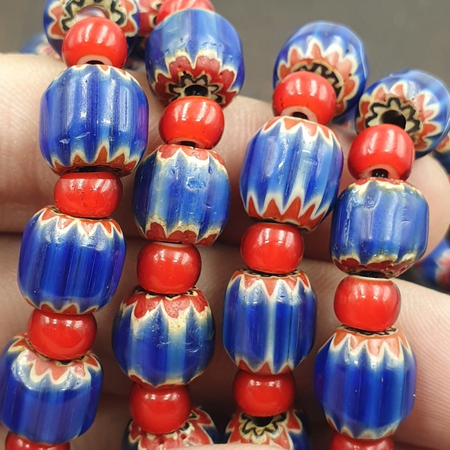 Heritage jewels: handcrafted vintage venetian style blue chevron beads necklace