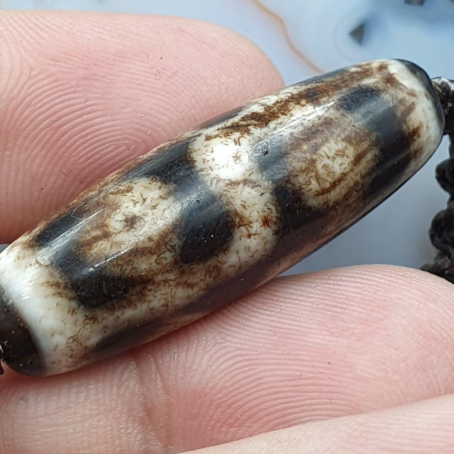 Vintage Tibetan 6 Eye Agate Dzi Bead Amulet Necklace