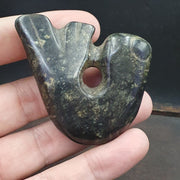 Antique black magnetic stone mysterious animal carving stone bead amulet mg-9-6