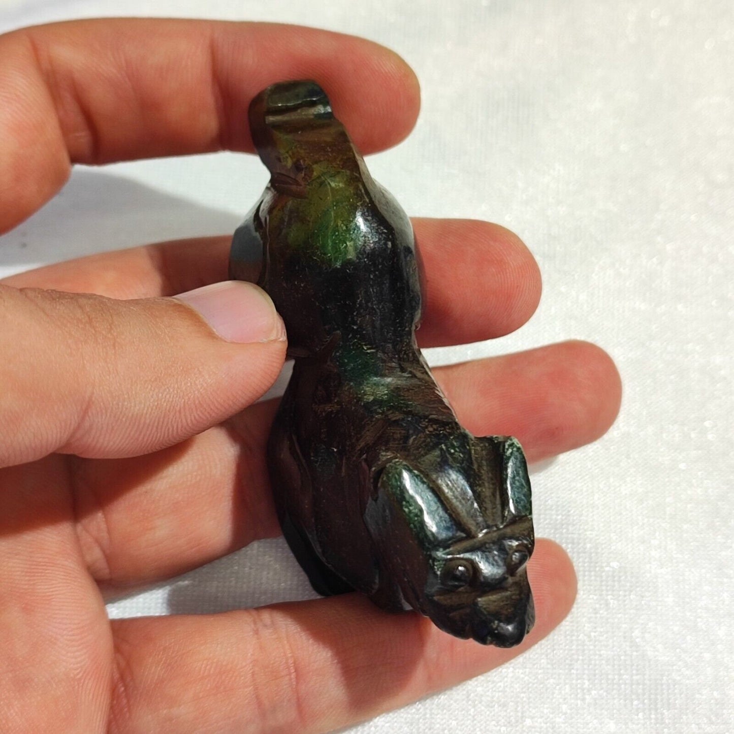 Antique green jade stone mysterious animal carving stone bead amulet mg-9-11