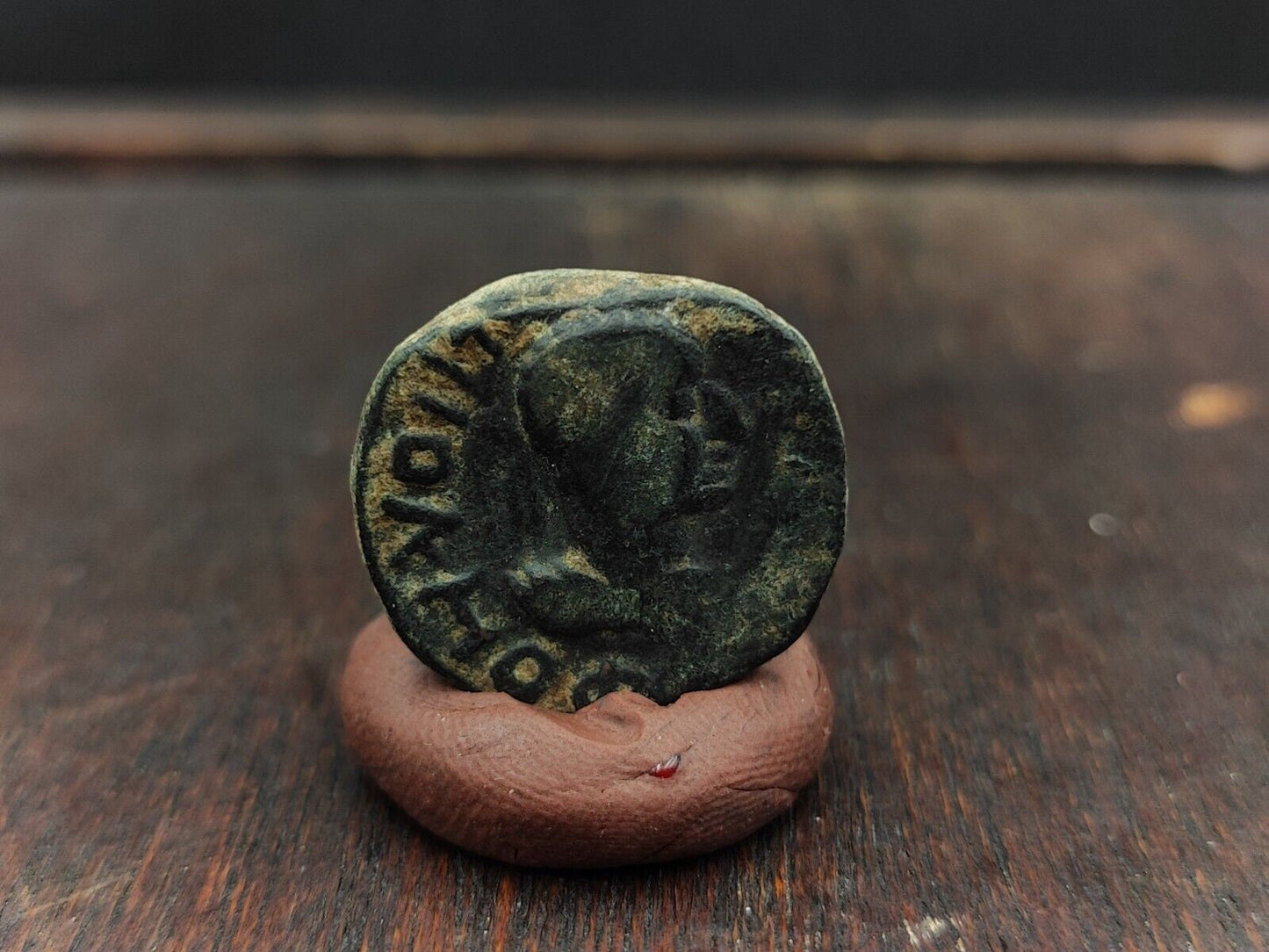 Ancient greek roman byzantine kushan coin green patina coin cn-5y