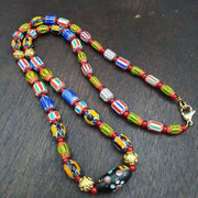 Ych-9 venetian style chevron and white heart venetian feather beads necklace