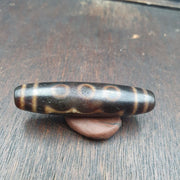Old Indo Tibetan Agate 5 Eyes in 6 Lines Agate Stone Dzi Bead Amulet