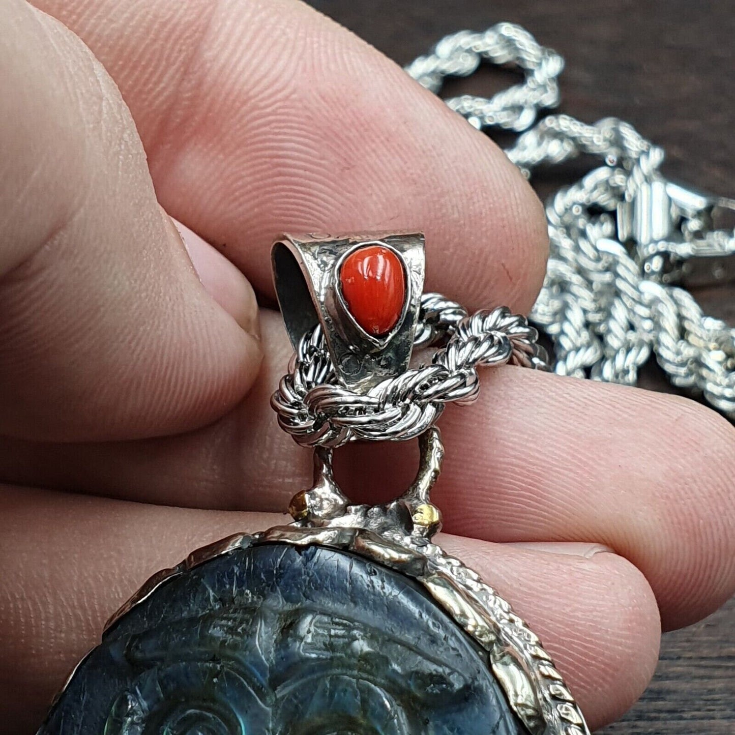 Big men's vintage natural blue fire carving labradorite owl figurine necklace 1