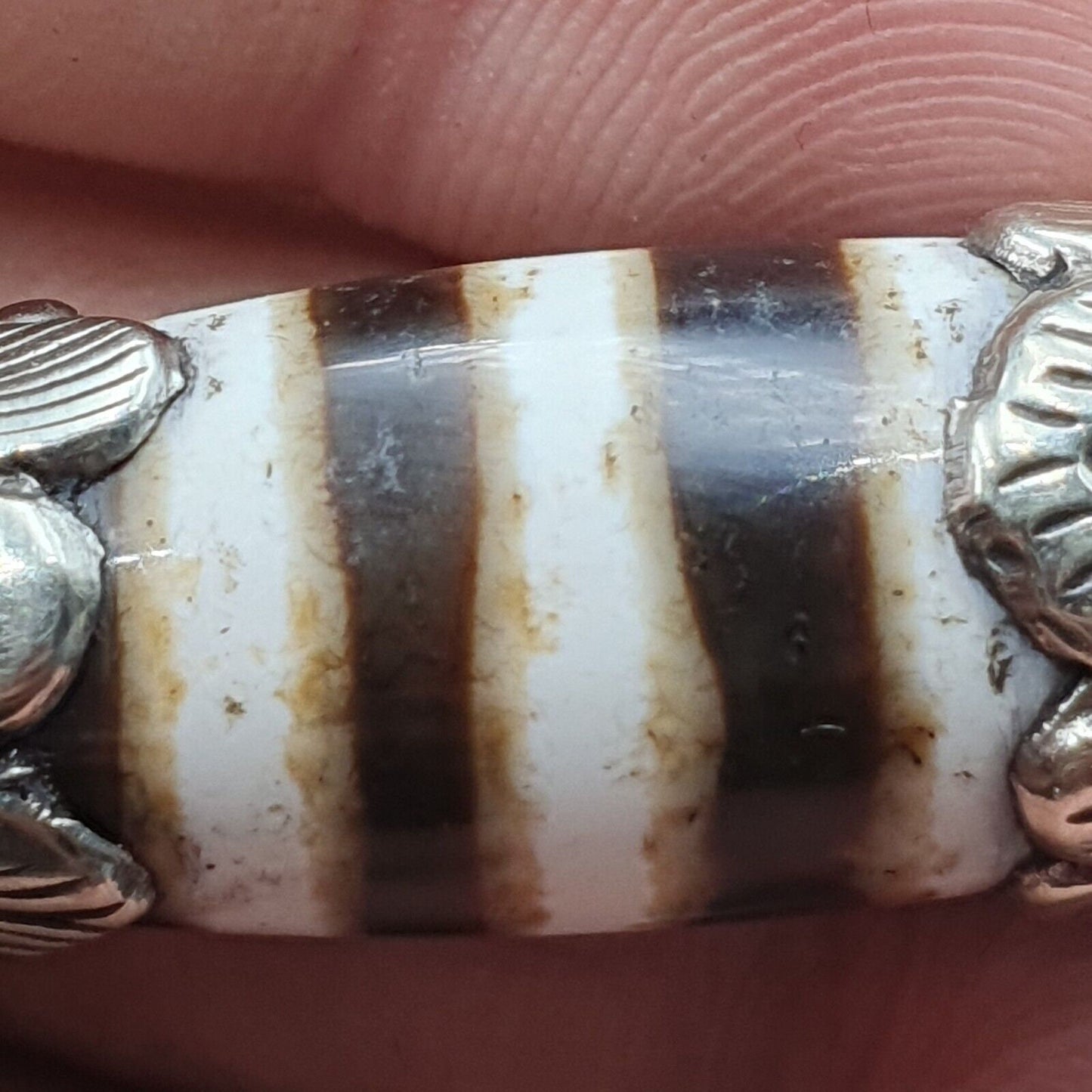 Rare 3 stripes tibetan silver nepalese agate bead dzi pendant necklace