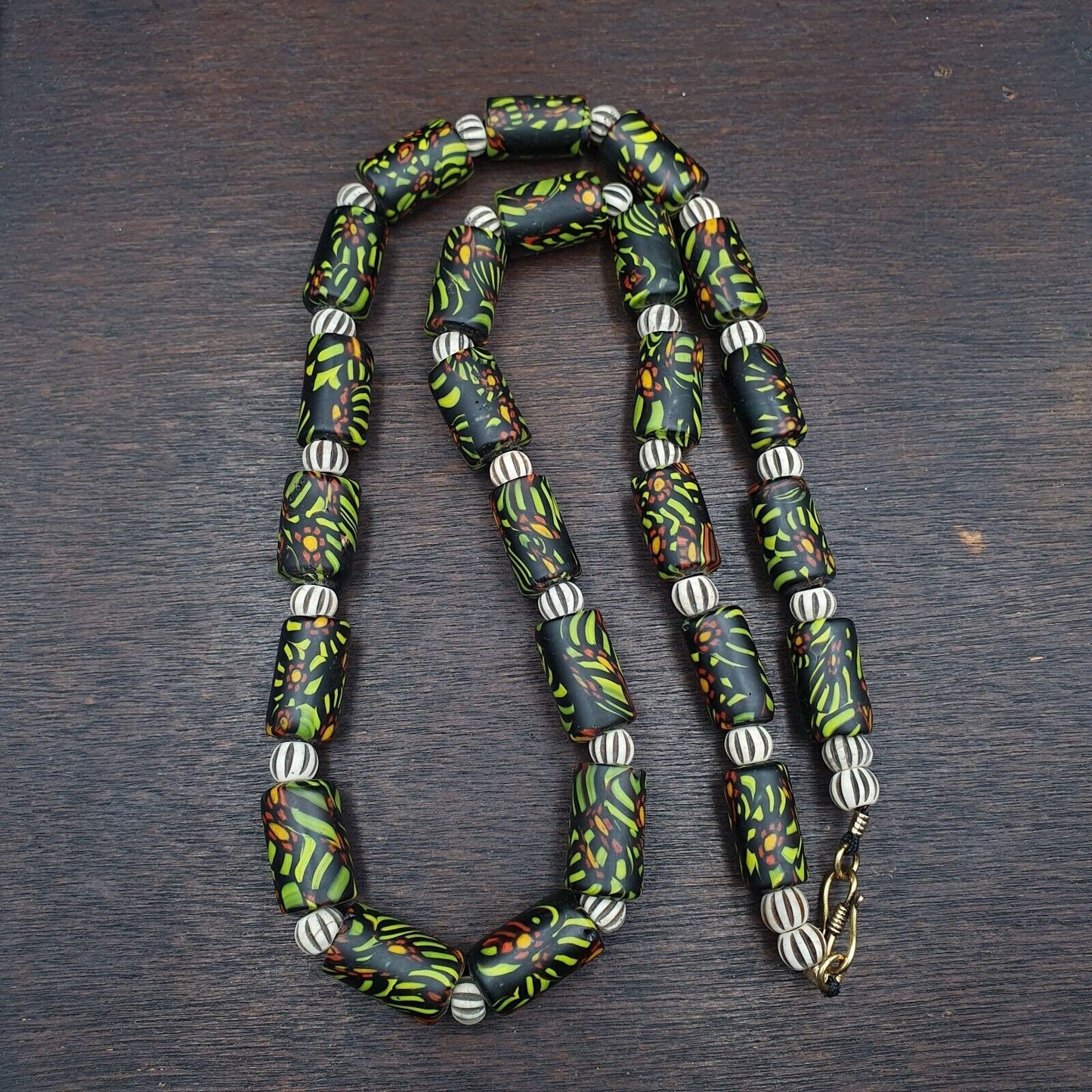 Vintage trade green beads beaded necklace