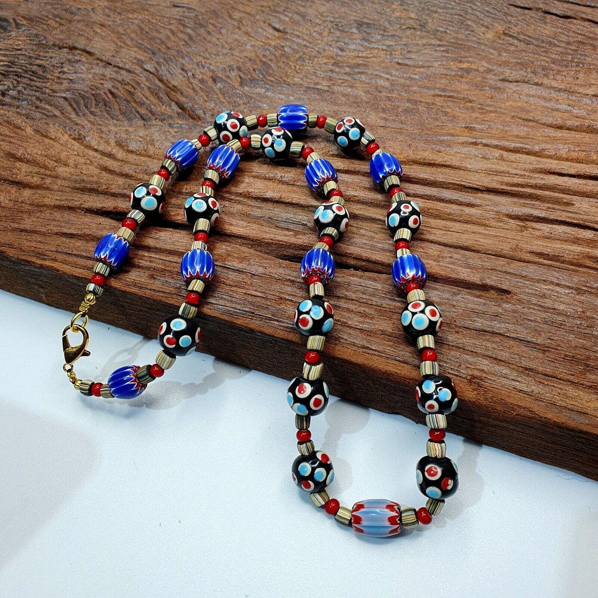 Vintage venetian style trade skunk blue chevron whiteheart beads strand