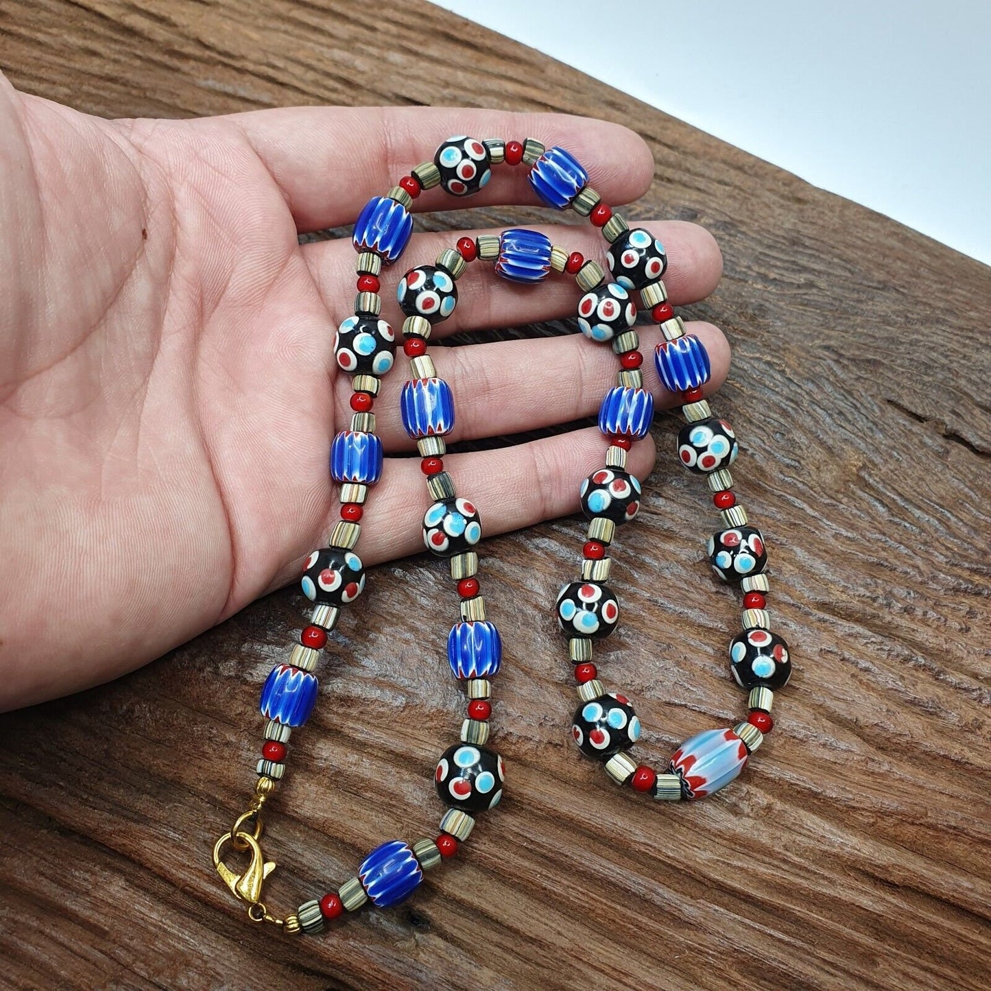 Vintage venetian style trade skunk blue chevron whiteheart beads strand