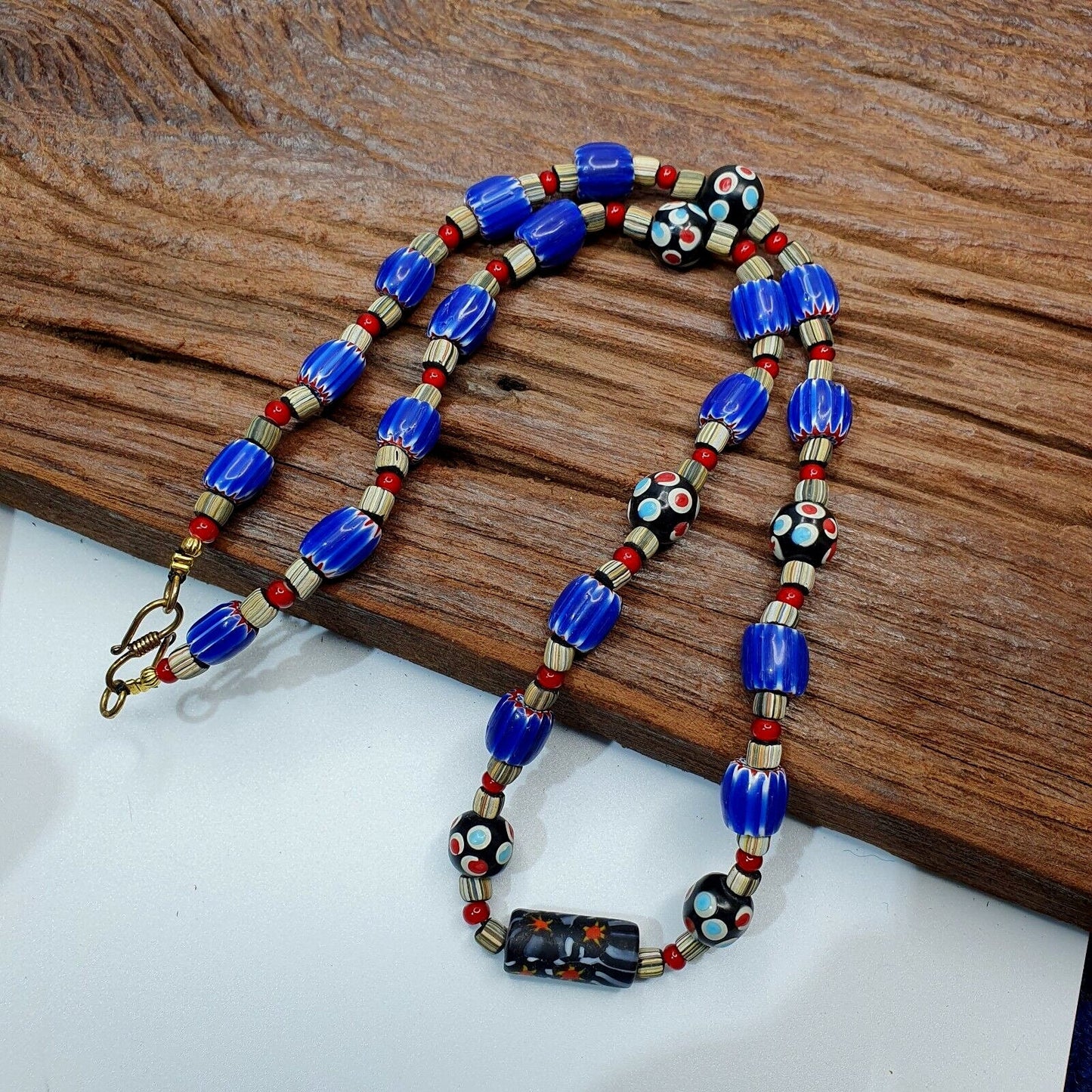 Vintage venetian style trade skunk blue chevron and jade beads strand h-9b