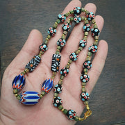 Vintage venetian style chevron feather skunk mix glass beads necklace mx-75.