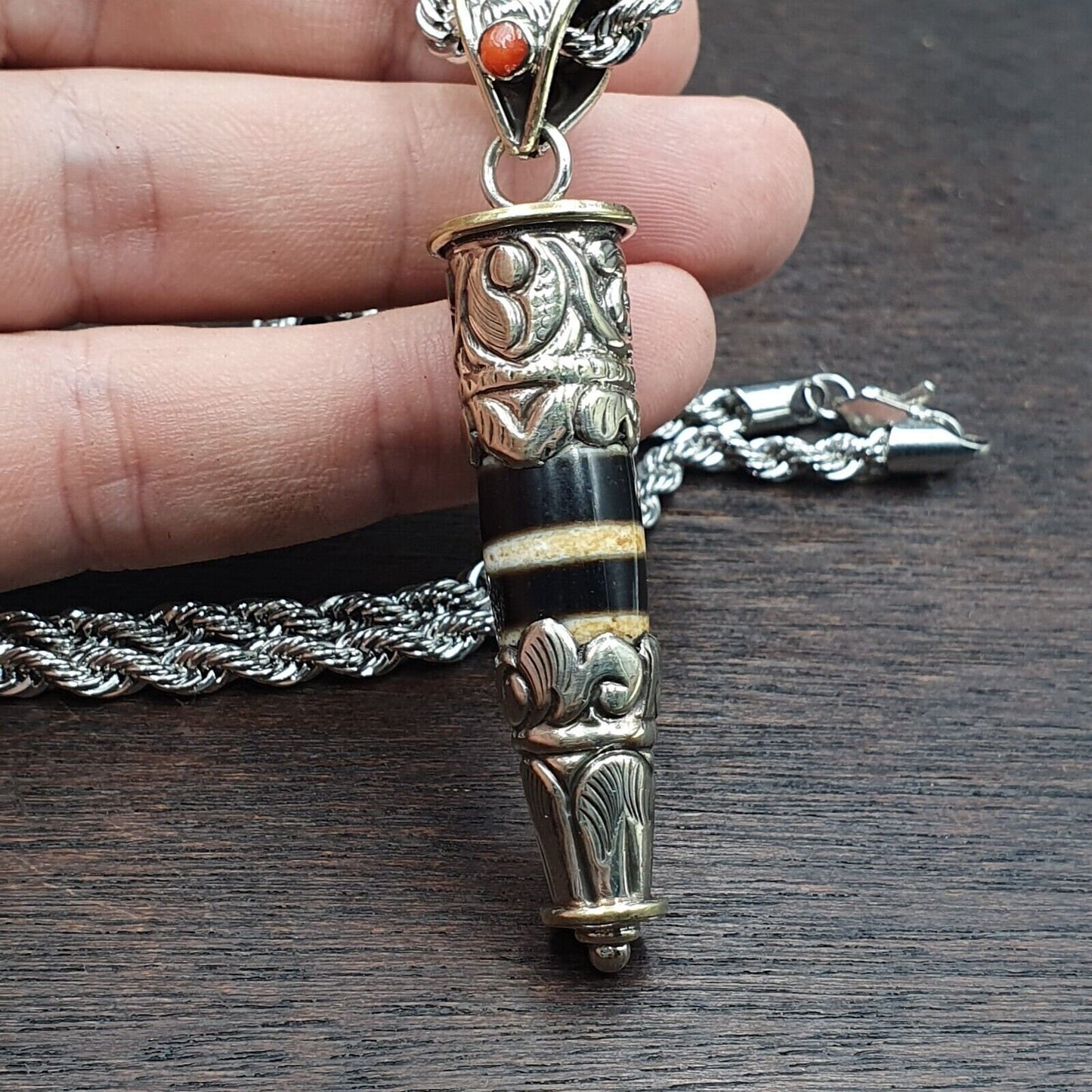 Rare 2 stripes tibetan silver nepalese agate bead dzi pendant necklace