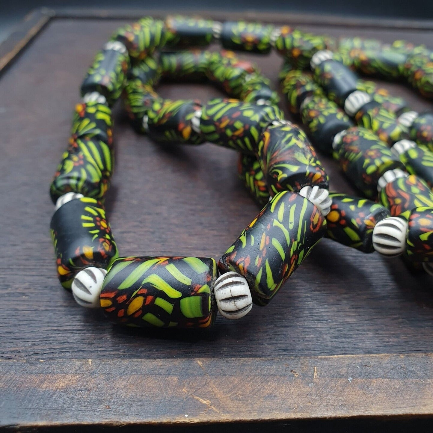 Vintage trade green beads beaded necklace