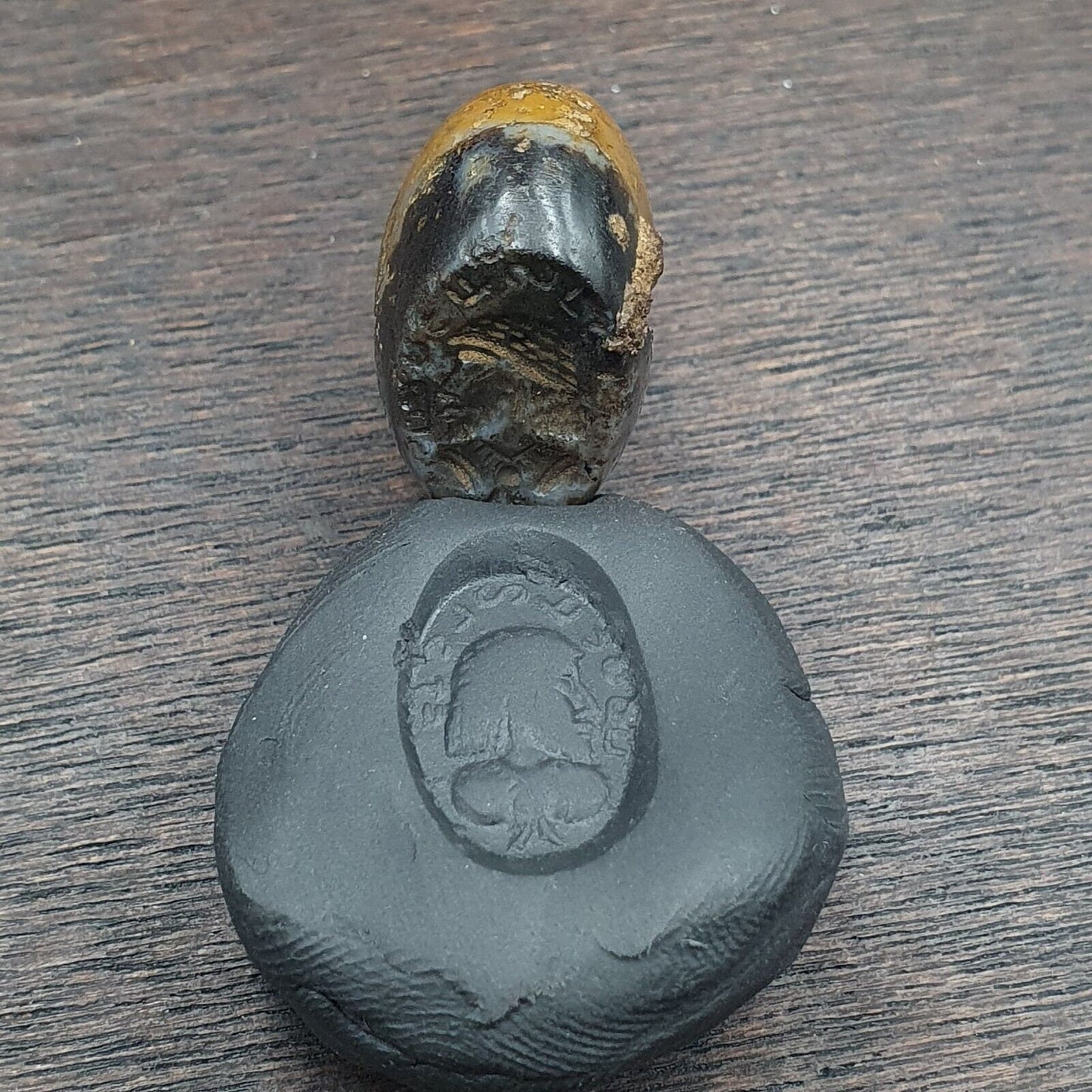 Unidentified king face ancient agate stamp seal very rare bead.