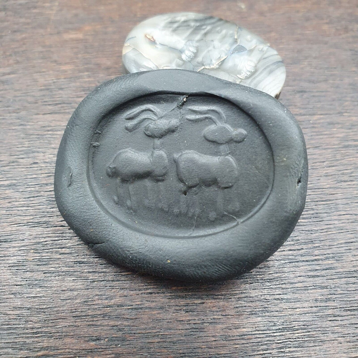Antient antique babylonian intaglio agate bead, stamp seal