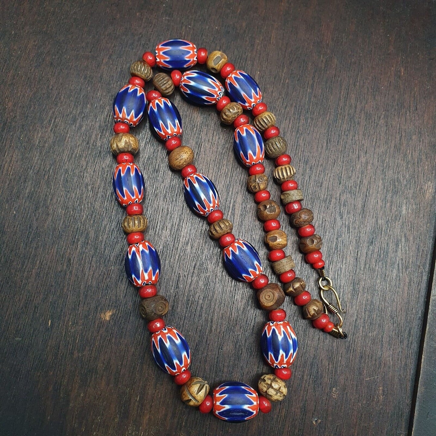 Vintage venetian style beads collection white heart, chevron beads necklace