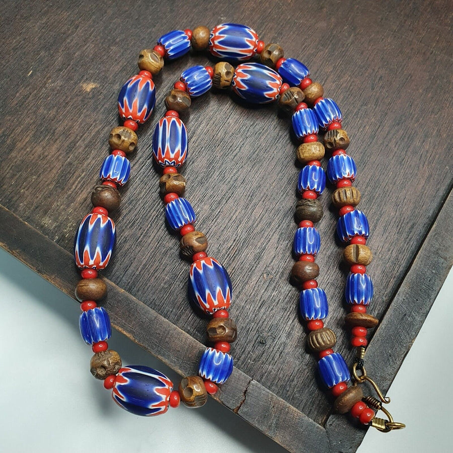 Vintage venetian style beads collection white heart chevron beads necklace b21