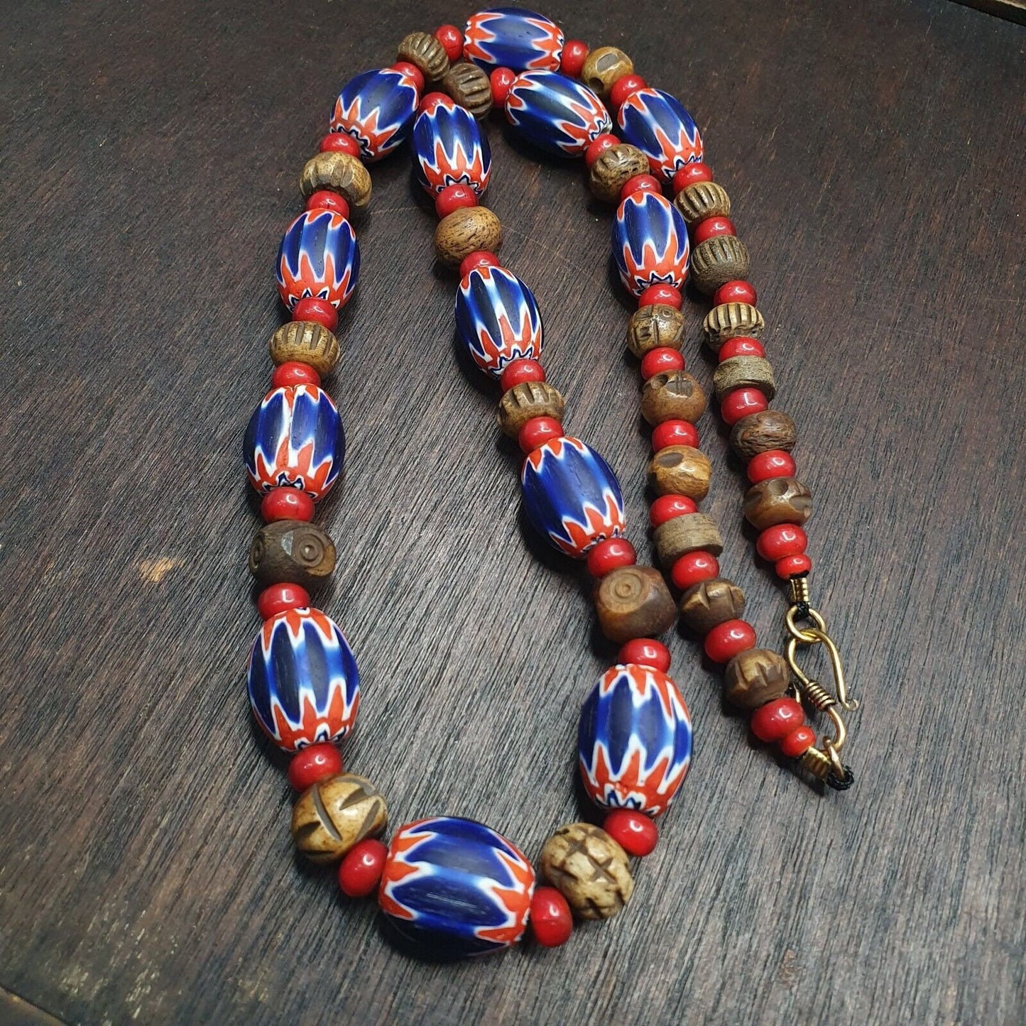 Vintage venetian style beads collection white heart, chevron beads necklace