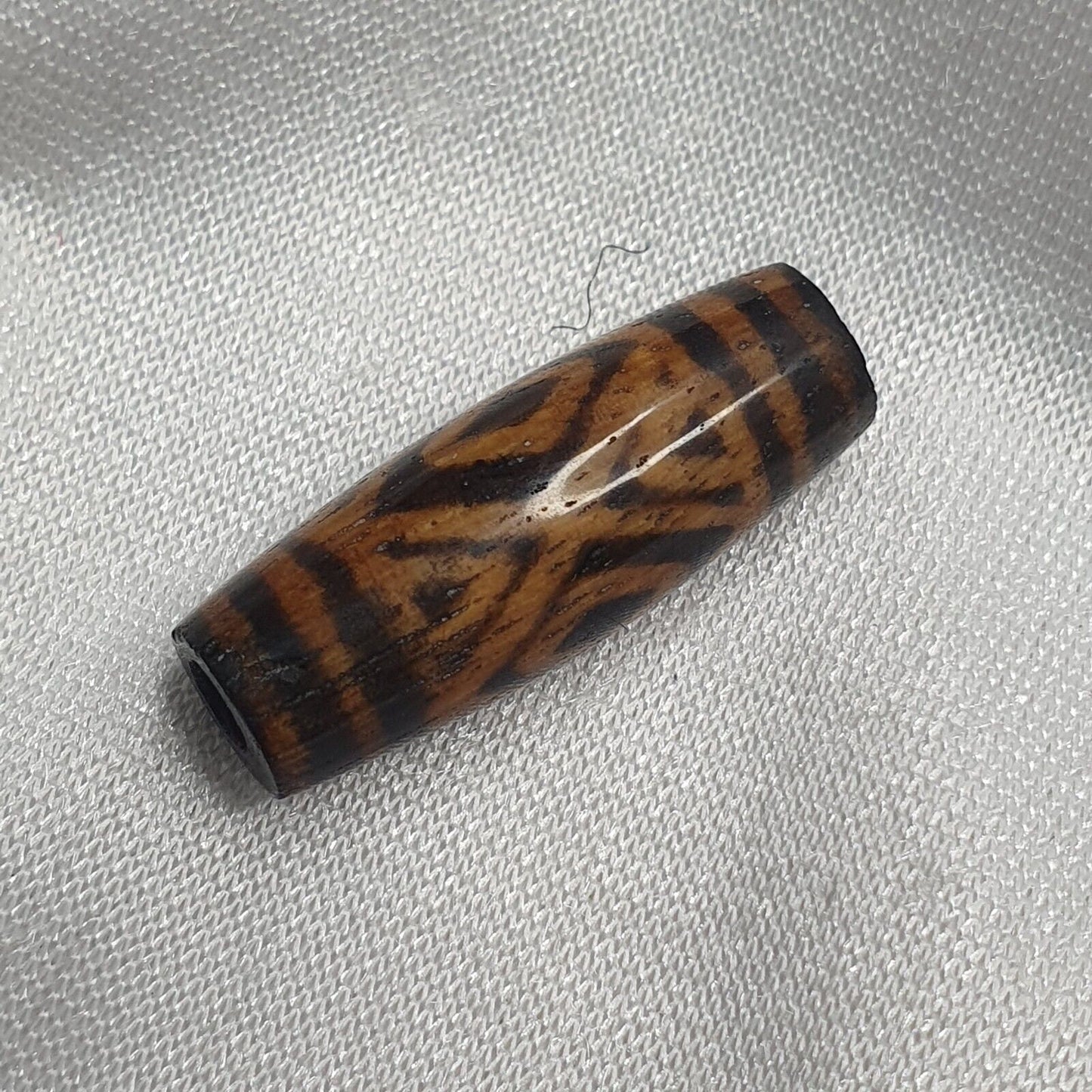 Antique pumtek pyu bead rare pattern tube bead silky patina pbd-1