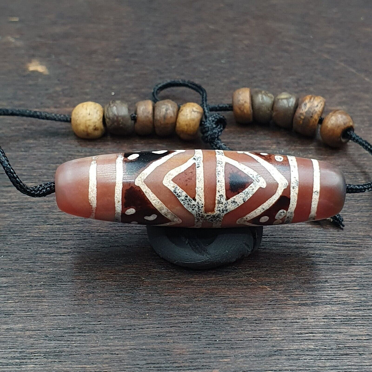 Antique -vintage pyu tibetan etched pink agate zig zag eyes pattern bead 51mm